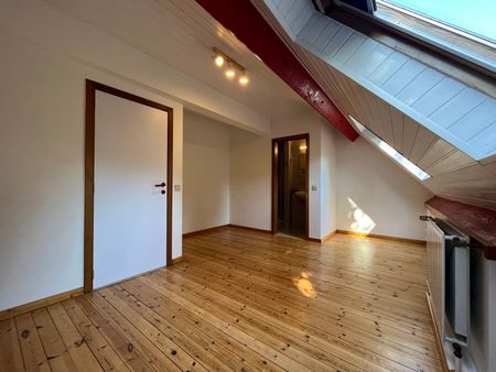 House - for rent - Photo 3