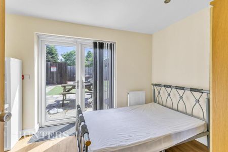1 bedroom townhouse to rent - Photo 4