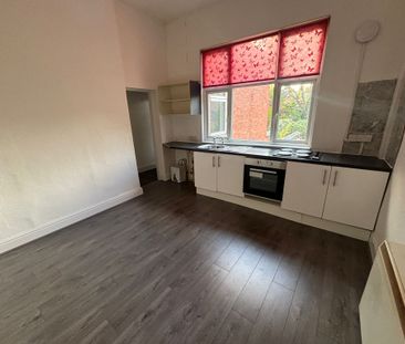 Flat 8, Fosse Road Central, LE3 5PU, Leicester - Photo 6