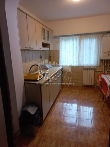 Balada - Apartamenr 2 camere dec , centrala pe gaz - Fotografie 4