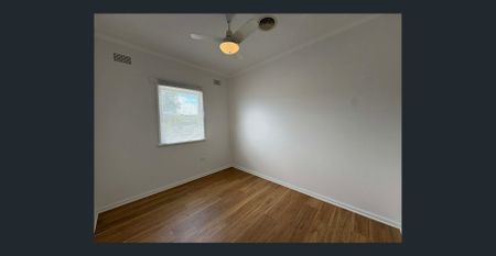 Freshly Renovated Home - Photo 4