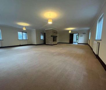 Bernards Close, West Row, IP28 - Photo 2