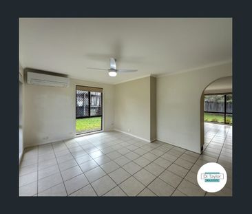 4 Bedroom House for Rent in Great Browns Plains Location - Photo 6