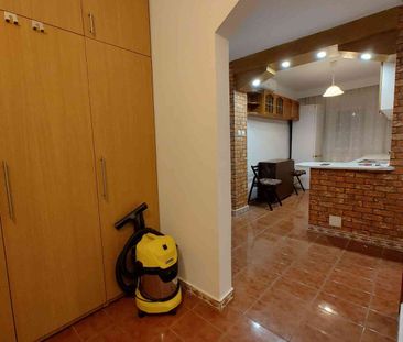 Apartament 3 camere, in centrul orașului, 2 balcoane și loc de parcare - Fotografie 4