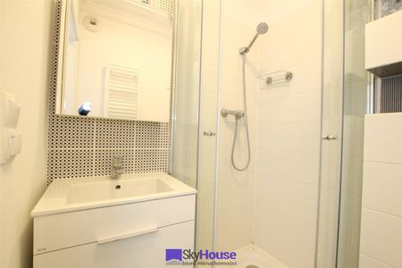 Wrocław, Śródmieście, Plac Grunwaldzki - Photo 5