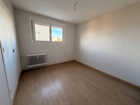 Location Appartement 3 pièces 66m² - Photo 5