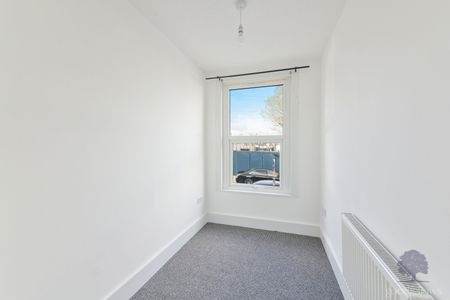 Ecclesbourne Road, Thornton Heath, CR7 - Photo 3