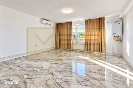 Garsoniera renovata- Poitiers- Mata Rosie - Continental/Aumovio - Fotografie 2