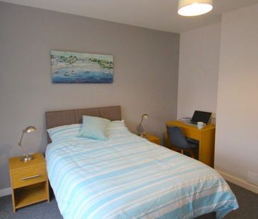 Double room in beautiful house – Prettygate/Stanway - Photo 3