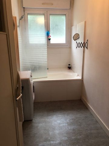 Location Appartement 2 pièces 55m² BREST 29200 - Photo 4