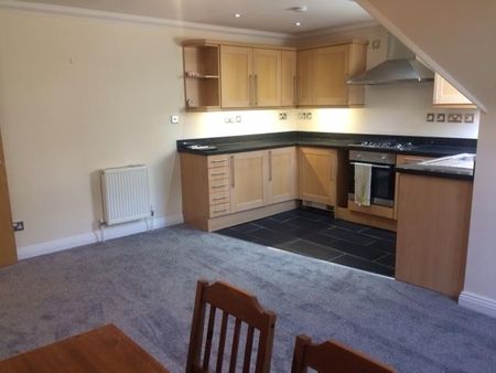 2 bedroom flat to rent - Photo 4