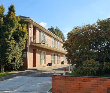 Your Easy-Care Carnegie Lifestyle Awaits - Photo 1