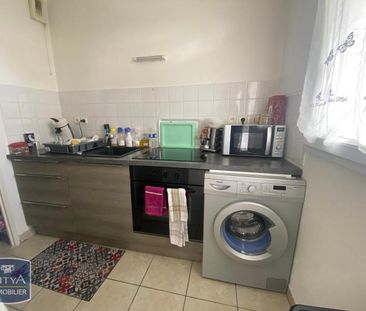 Location Appartement 2 pièces 47m² QUIEVRECHAIN 59920 - Photo 4