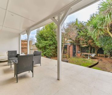 4 bedroom semi-detached house to rent - Photo 1