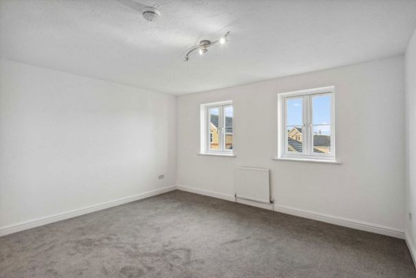 Winery Lane, KT1, London - Photo 1