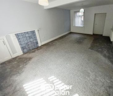 3 bedroom terraced house to rent - Photo 6