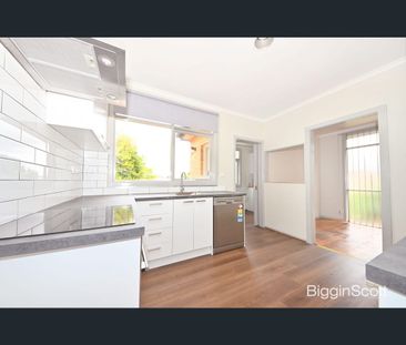7/3 Rusden Place, Notting Hill, Vic 3168 - Photo 3