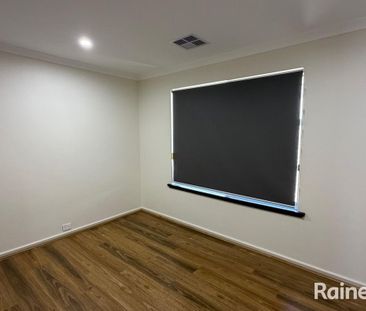 Freshly Renovated Family Home with 1-Bed Granny Flat - Photo 6