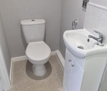 1 bedroom terraced house to rent - Photo 5