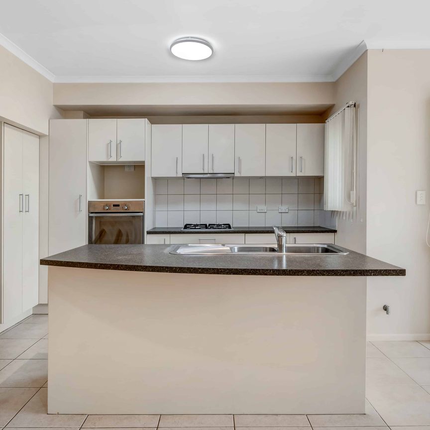 Lifestyle & Easy Living - Photo 1