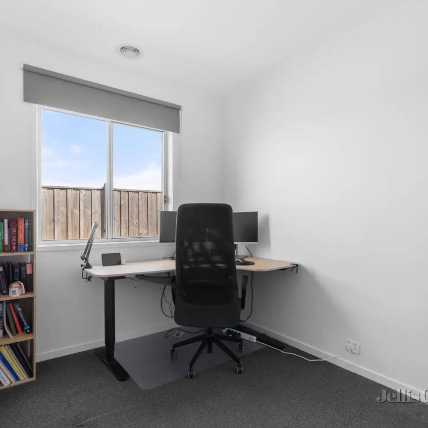 62 Riland Boulevard, Tarneit VIC 3029 - Photo 1