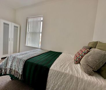 5 bedroom house share to rent - Photo 2