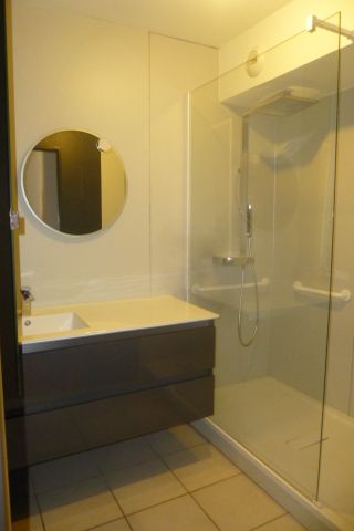 Location Appartement 3 pièces 72m² LE PUY EN VELAY 43000 - Photo 5