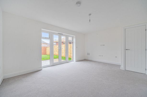 2 bedroom semi-detached house to rent - Photo 1