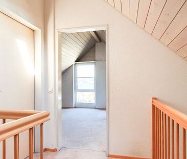 Helle 3.5-Zimmerwohnung im 2.OG mit Balkon - Photo 2