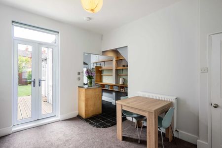 2 bedroom terraced house to rent - Photo 3