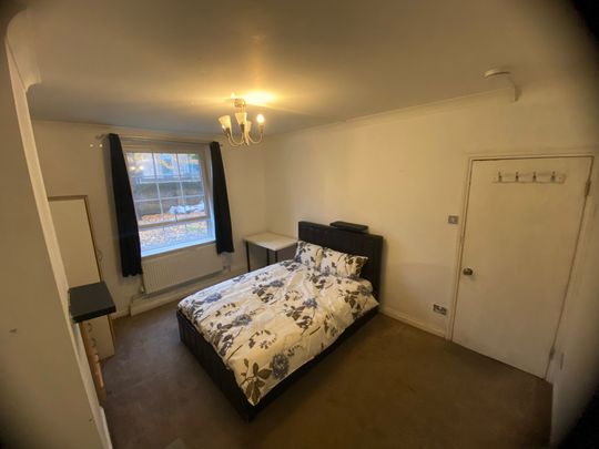 RM4 Saltwell Street | Poplar | London | E14 0DH - Photo 1