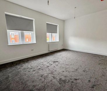 3 bedroom apartment to rent - Photo 1