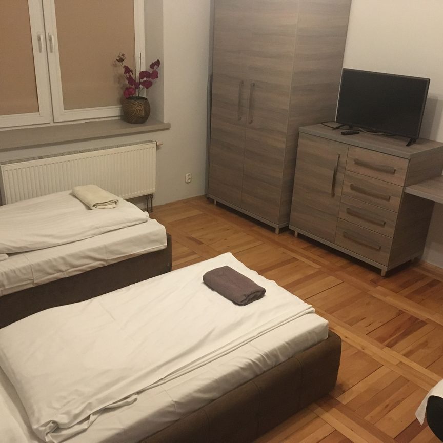 Do wynajęcia apartament blisko strefy ekonomicznej - Photo 1