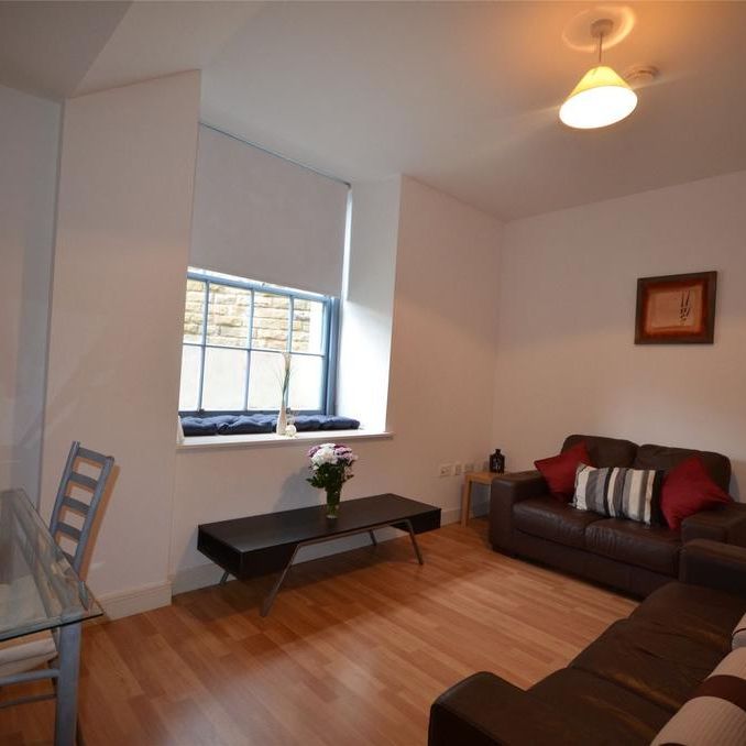 1 bedroom flat to rent - Photo 1