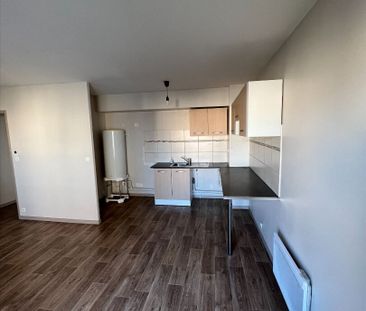 Location Appartement 2 pièces 51m² - Photo 5