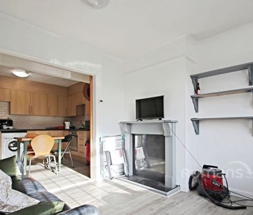1 bedroom property to rent - Photo 3