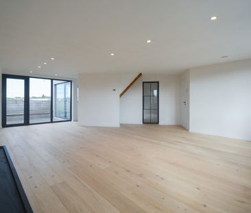 Nieuwbouw dakappartement te hartje Izegem - Photo 3