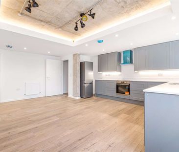 A newly developed first floor 3 bedroom apartment. - Photo 2