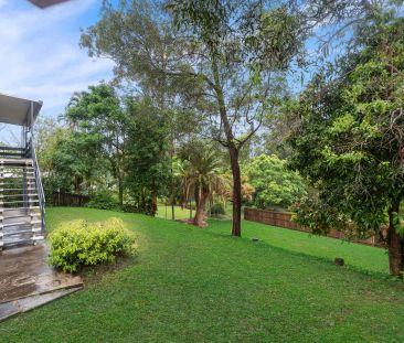 Perfect family Home! - Photo 1