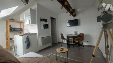 REIMS BOULINGRIN - STUDIO MEUBLE 13 m² - Photo 2