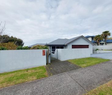 Four Bedroom Home In Highlands Park - Photo 5