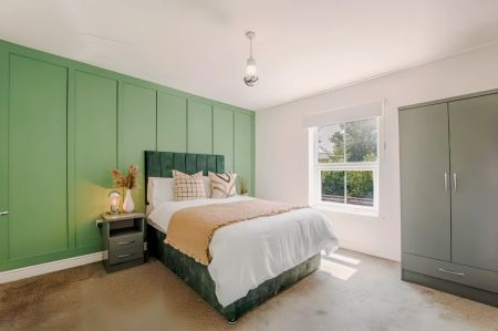 3 Bed 1 Bath - Photo 3