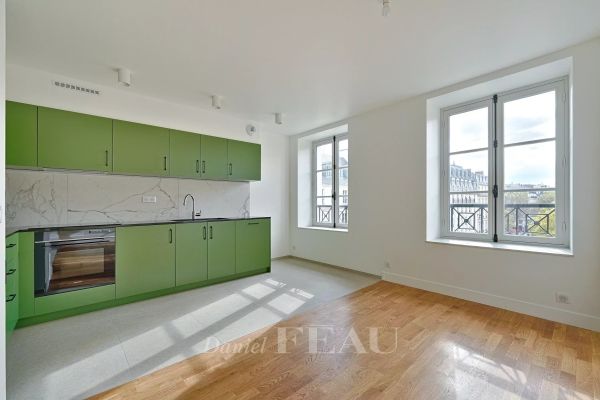 Appartement à louer à Paris 8Ème - Photo 1