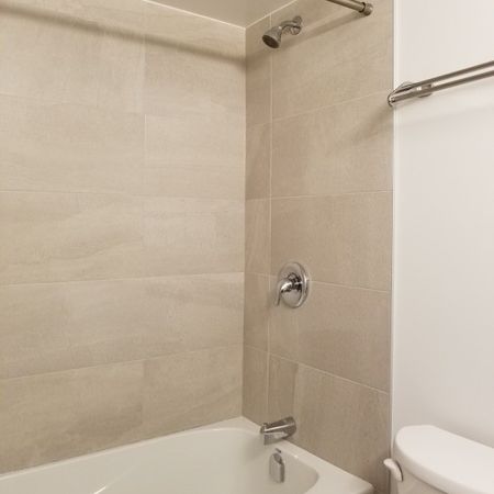 Fairview Court - Photo 4