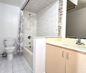 For Lease - 72 Pepperell Crescent, Markham, Ontario - Photo 5