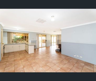 2 Cardin Rise, Greenfields, WA 6210 - Photo 6