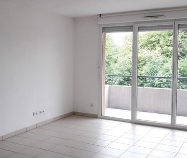 location Appartement T2 DE 46.12m² À ROQUETTES - Photo 1