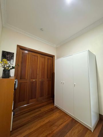 Alexandria - Photo 2