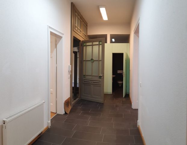 geräumige 5,5- Raumwohnung im Erdgeschoss mit Balkon im Görlitzer Zentrum ! - Foto 1