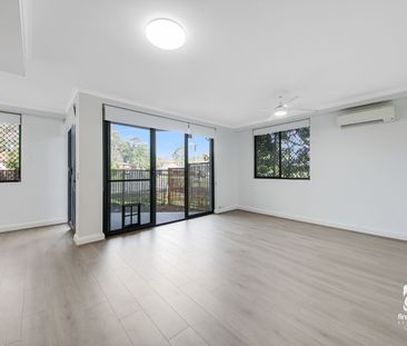 Ground Floor | 2 Bed | 2 Bath | 2 Car - Photo 6